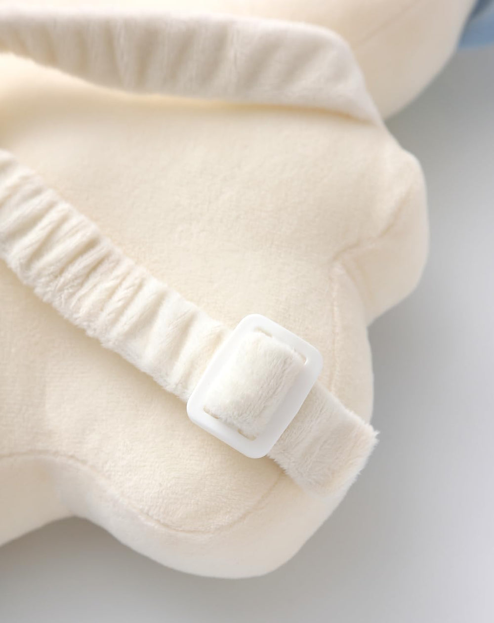 PLOVZ head protector backpack is machine washable and easy to keep clean.