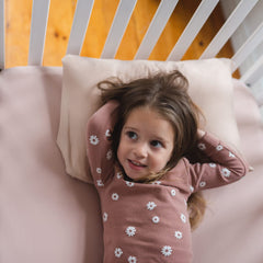 Pobibaby envelope-closure pillowcase with easy-on design and secure fit