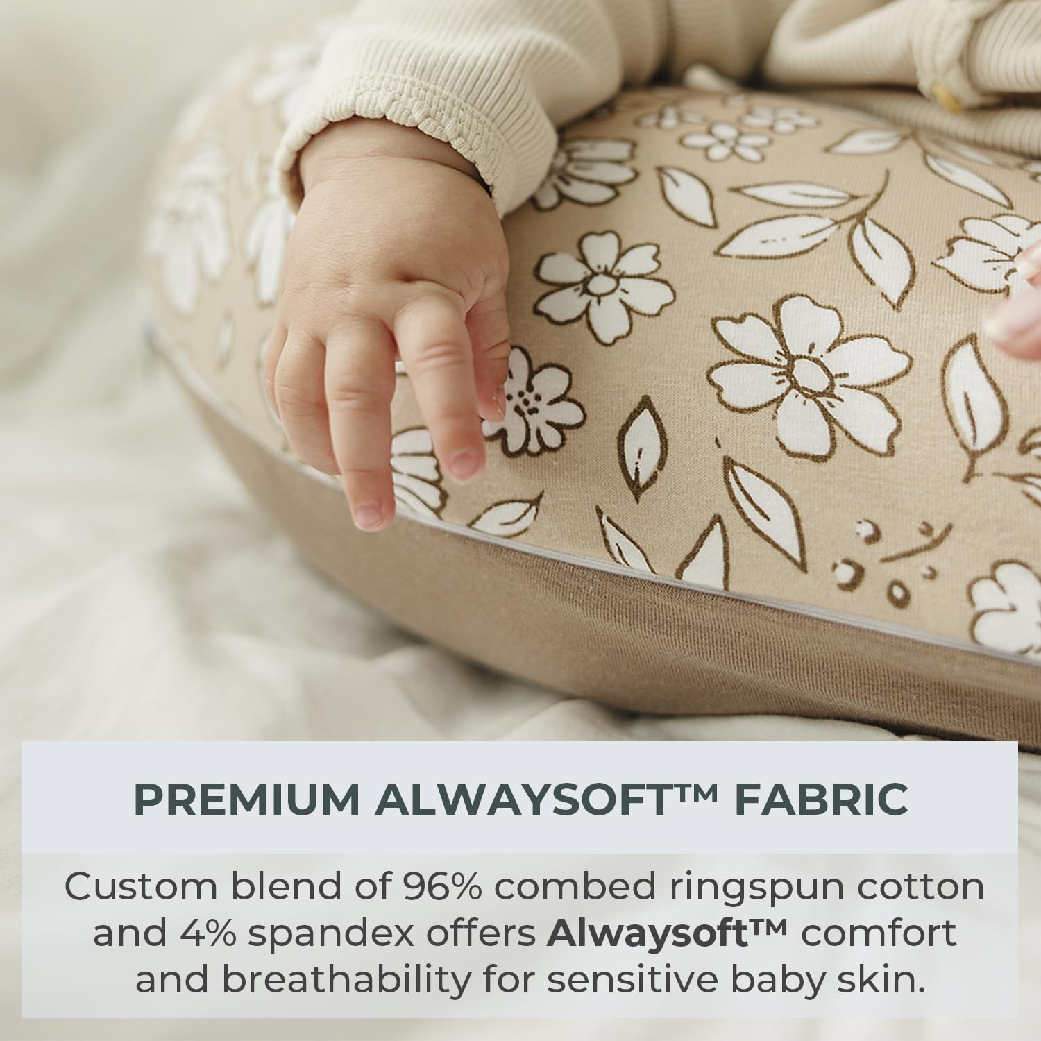 Pobibaby Meadow cover showing a hidden zipper for safe, easy pillow changes.
