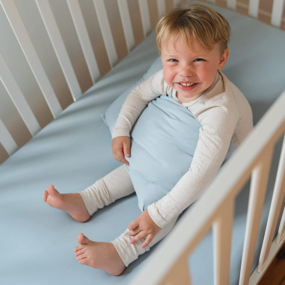 Pobibaby two-pack pillowcase set with two complementary designs.