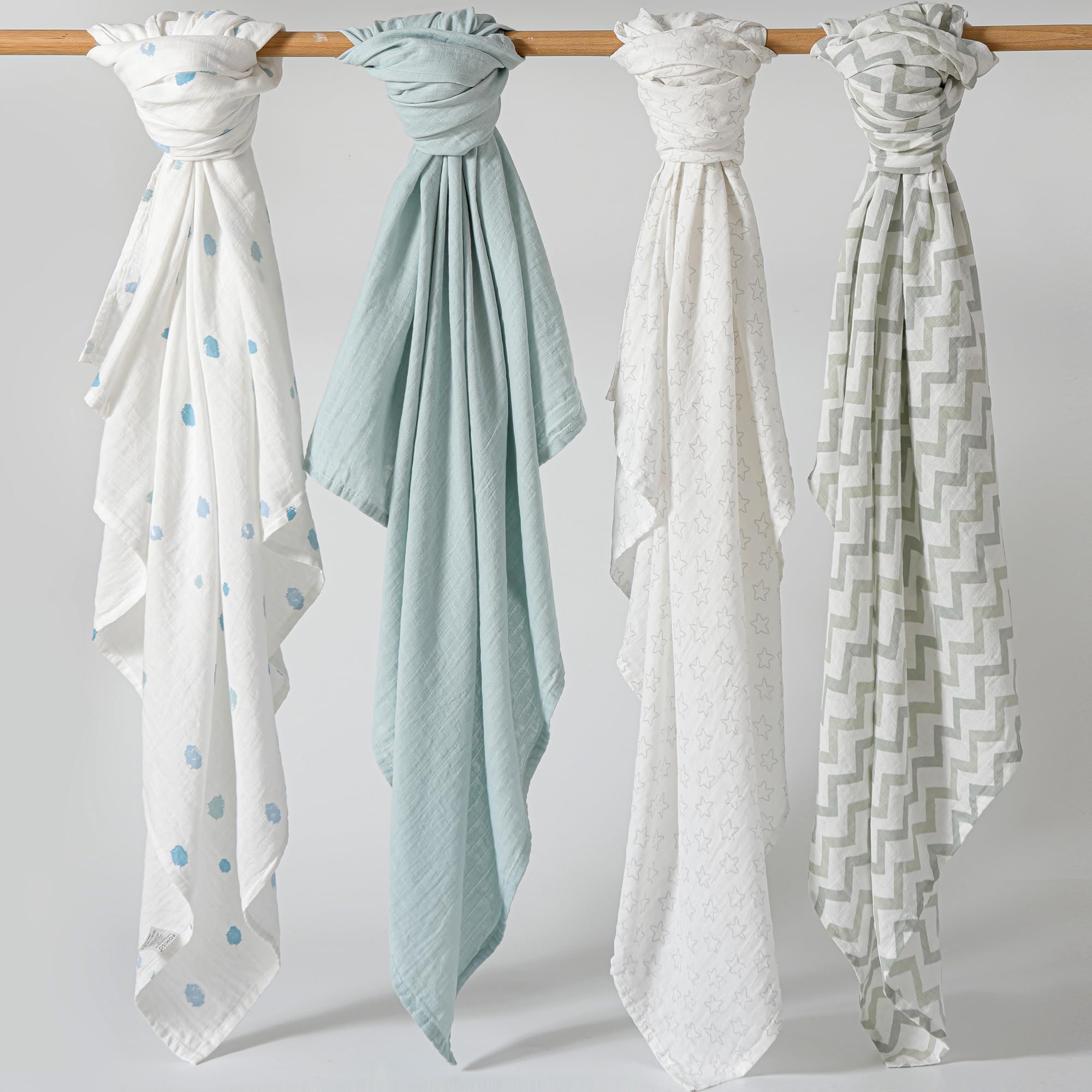 POMISO muslin swaddle 4-pack makes a thoughtful baby shower gift