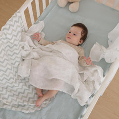 POMISO muslin swaddle striped design soft fabric for swaddling