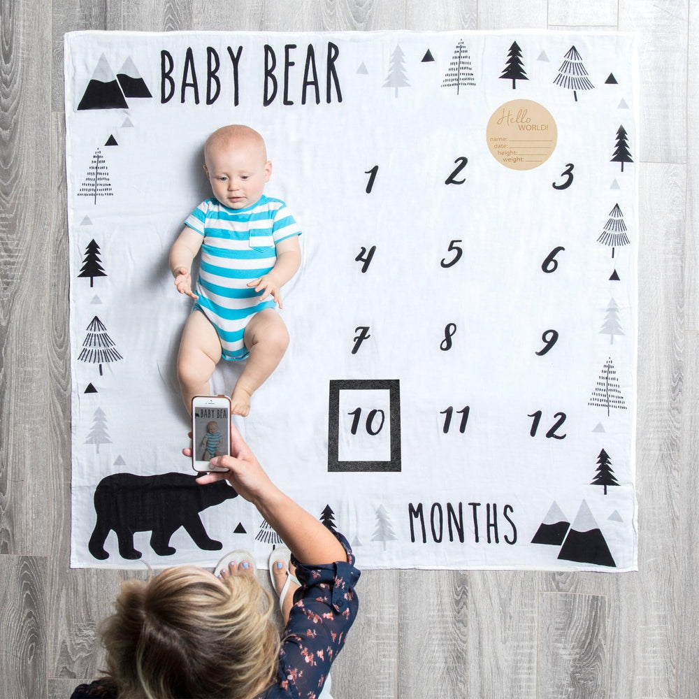 Organic cotton milestone blanket by Pondering Pine