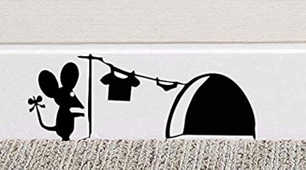 POPIGIST mouse hole wall decal with cartoon mouse, ideal for playful nursery decor