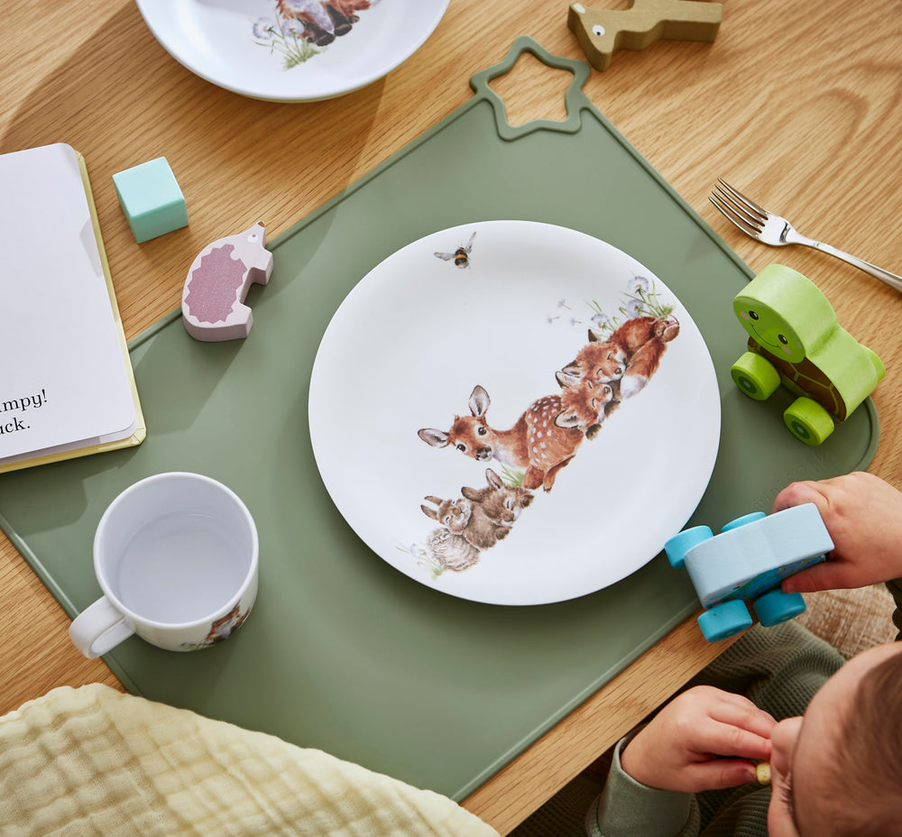 Portmeirion Wrendale Little Wren dishwasher-safe plate for quick cleanup after meals.