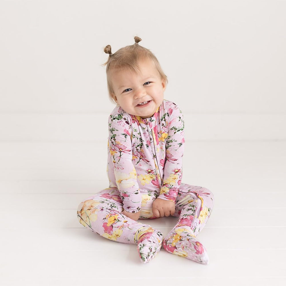 Posh Peanut newborn fold-over mittens included for extra warmth and coverage