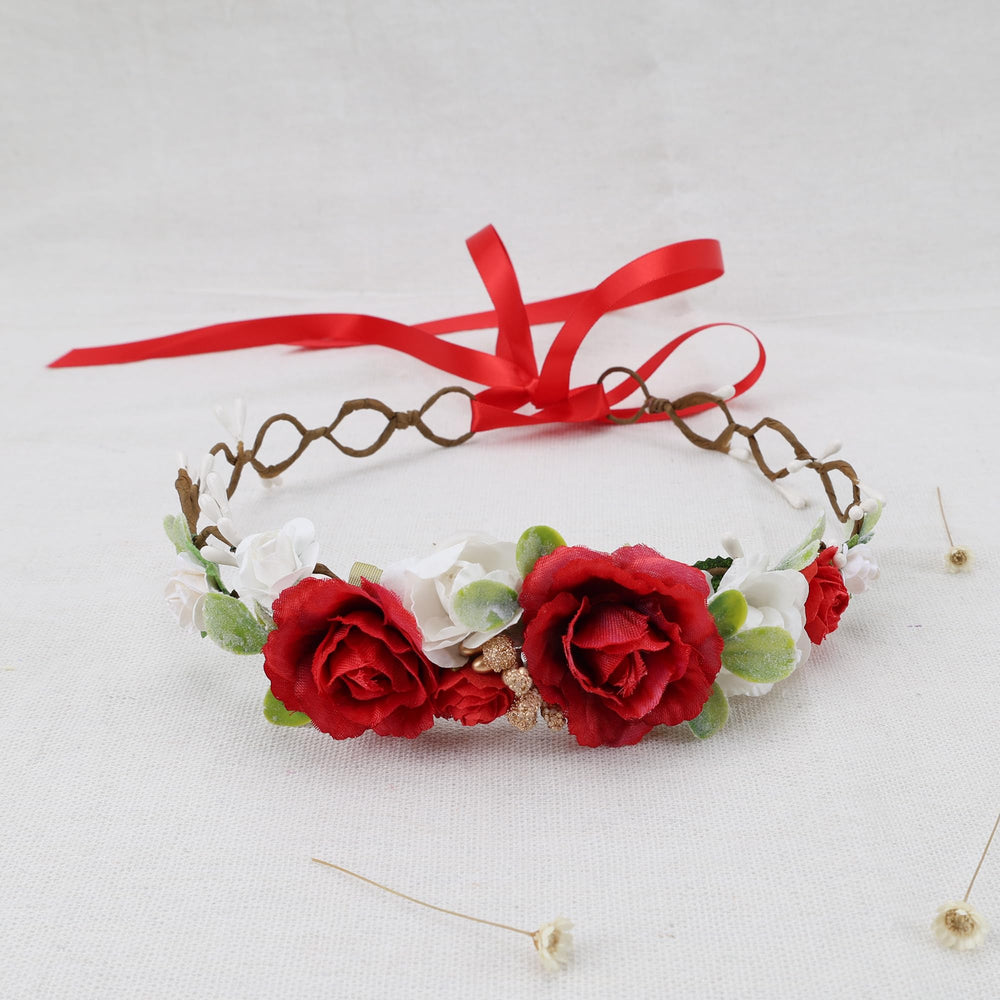 PoshMyra crown interior is soft and flat for comfortable wear.