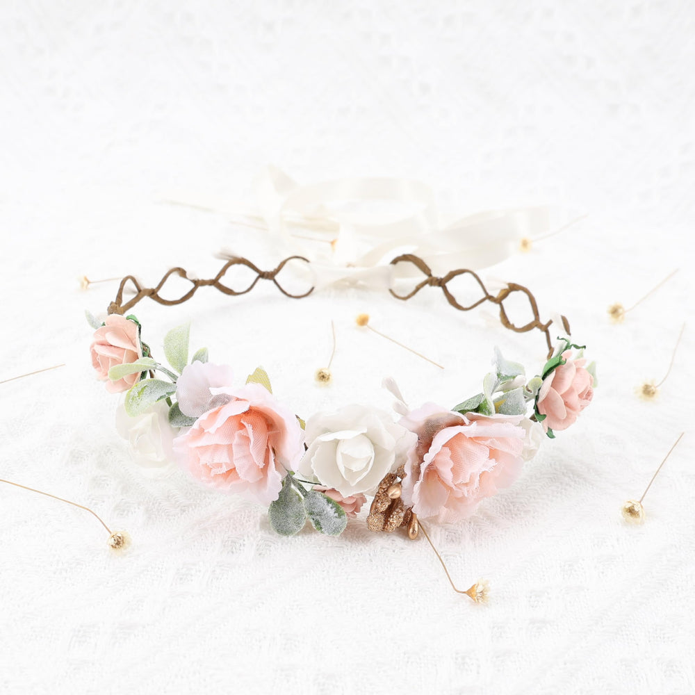 PoshMyra soft-inside crown offers gentle contact against the head.