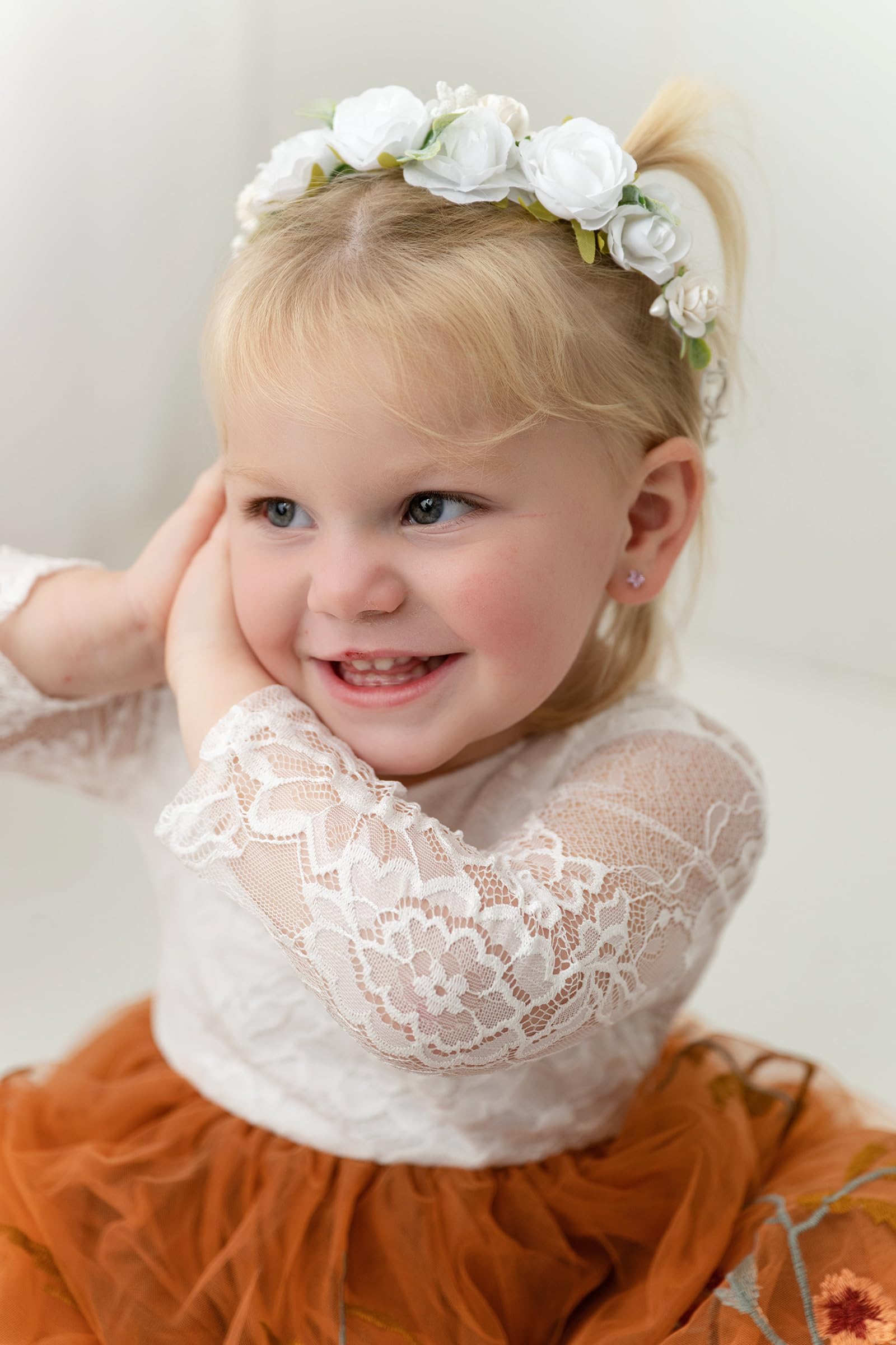 PoshMyra soft inside headpiece, comfortable wear for long celebrations.