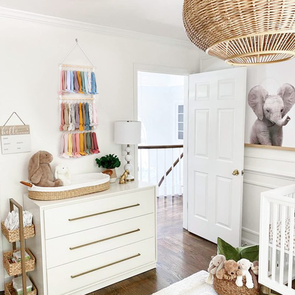 POVETIRE nursery wall hanging adds storage and decor.