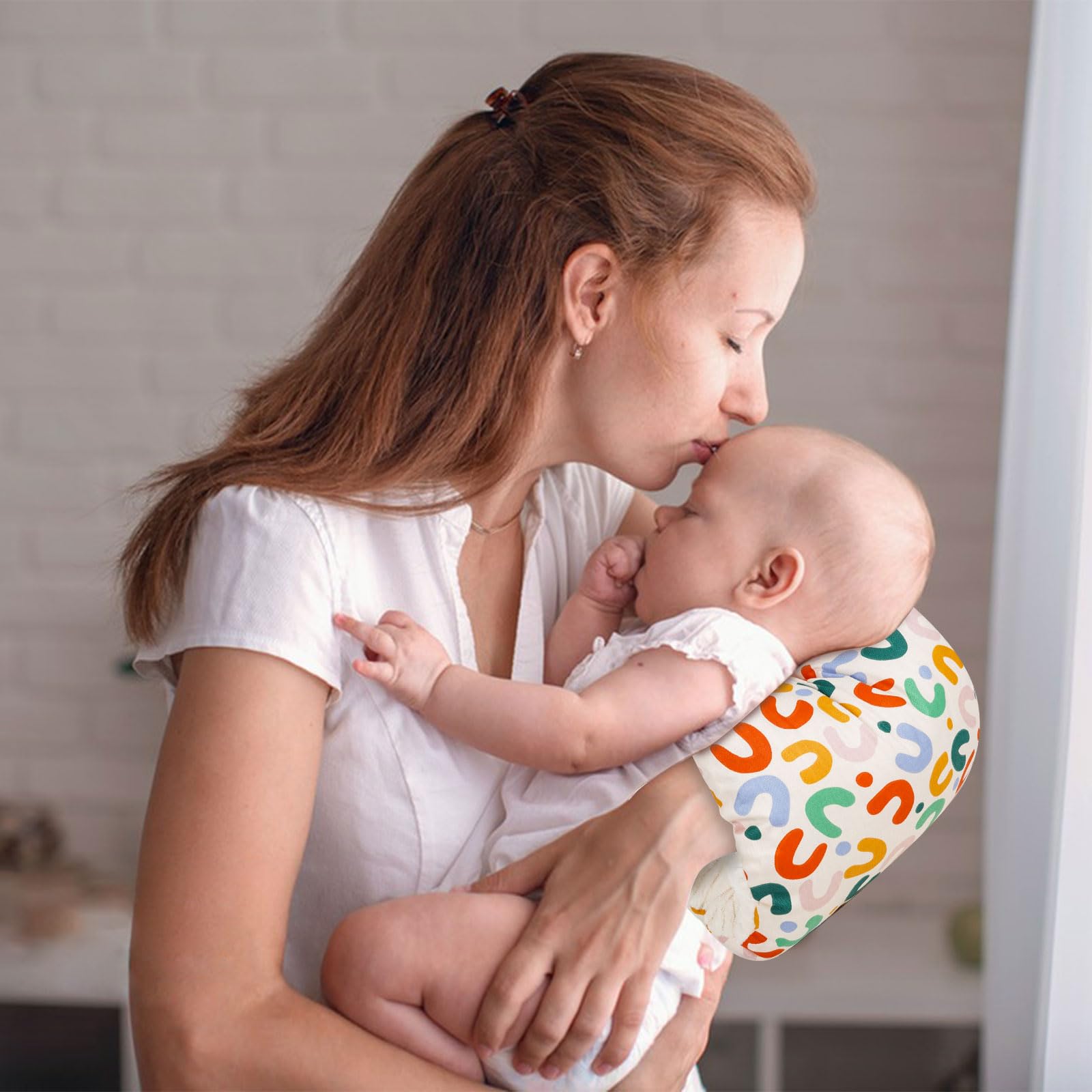 Povkufii nursing arm pillow supports bottle and breastfeeding with versatility.