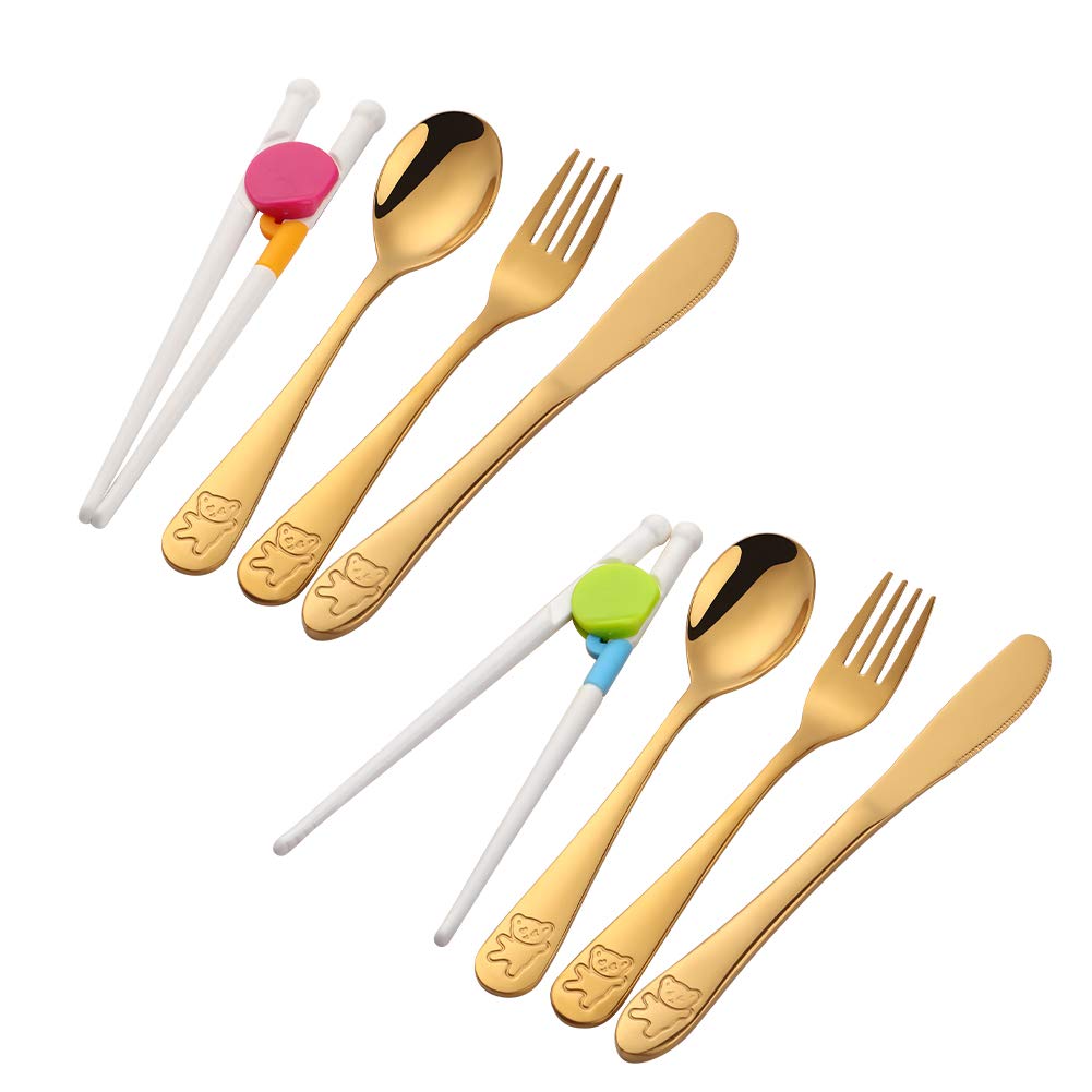 Poylim kids knife with blunt blade for safe self-feeding.