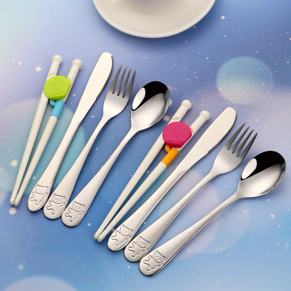 Poylim flatware features smooth, rounded edges for child safety.
