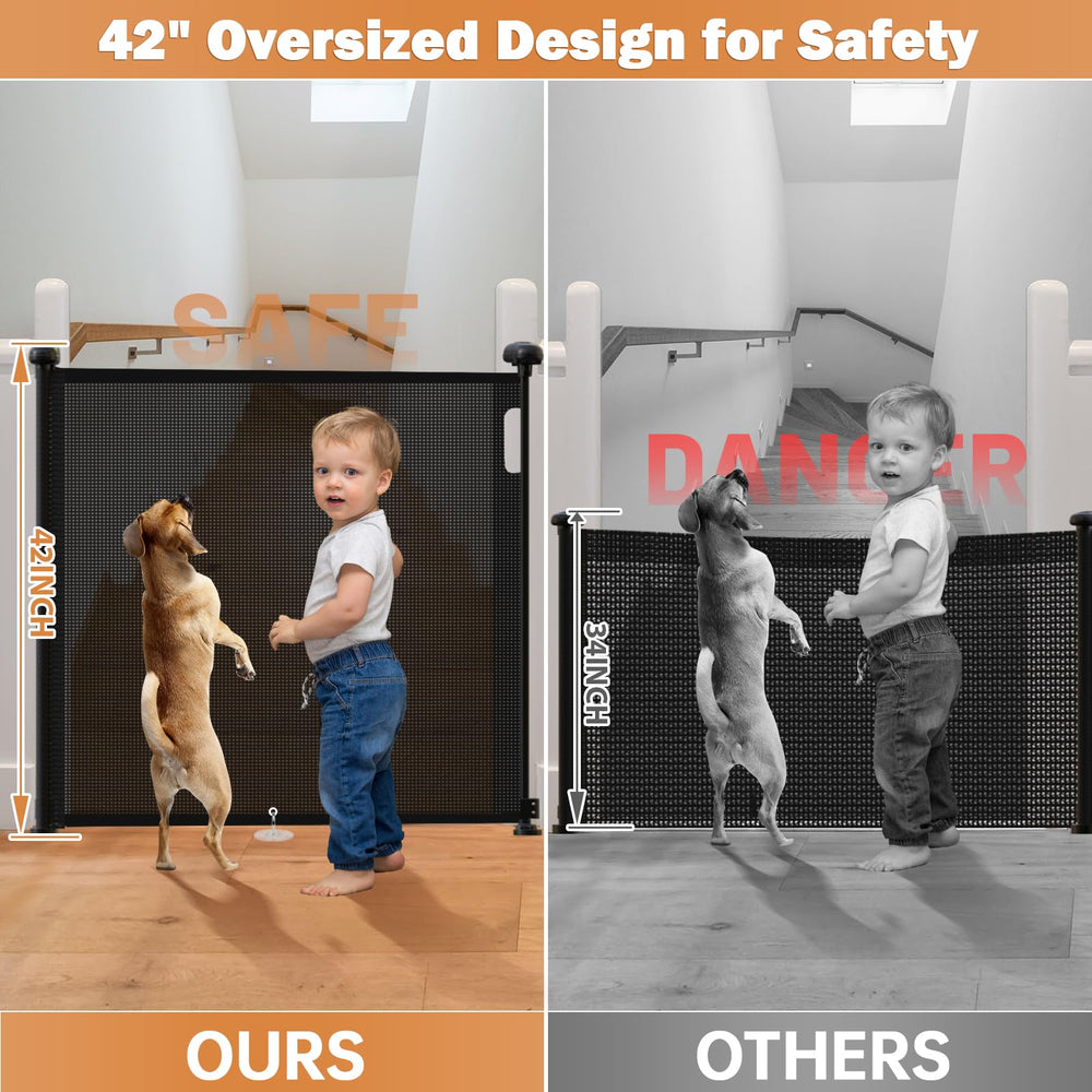 Pravoluxmax 55-inch wide mesh gate securing a doorway in a spacious home