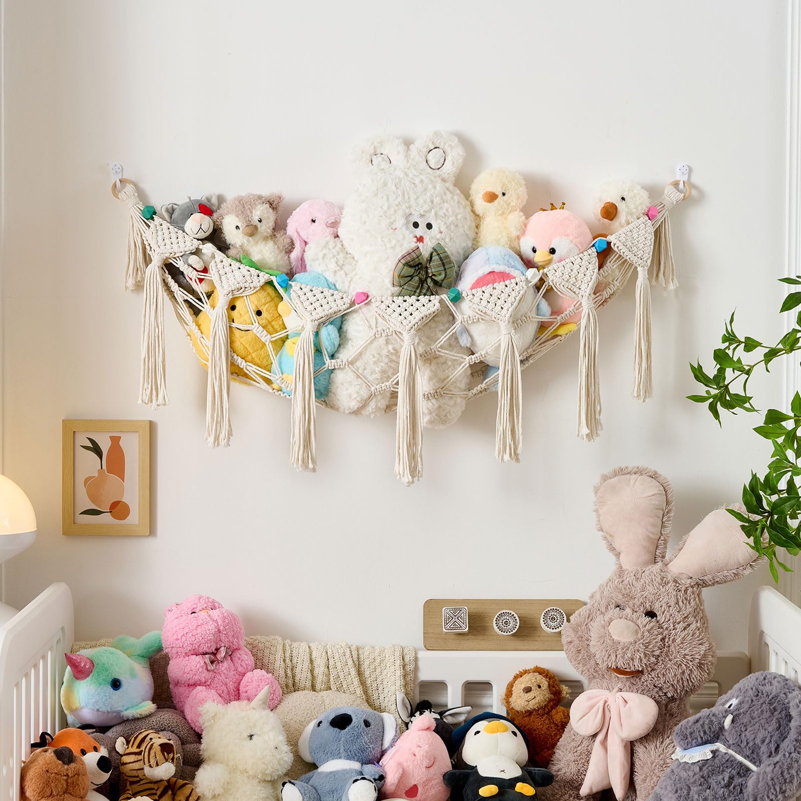Pretty Jolly easy installation with included hooks.