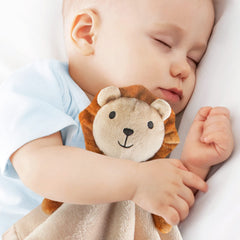 Pro Goleem Lion Security Blanket face detail highlighting cuddly appeal for babies.
