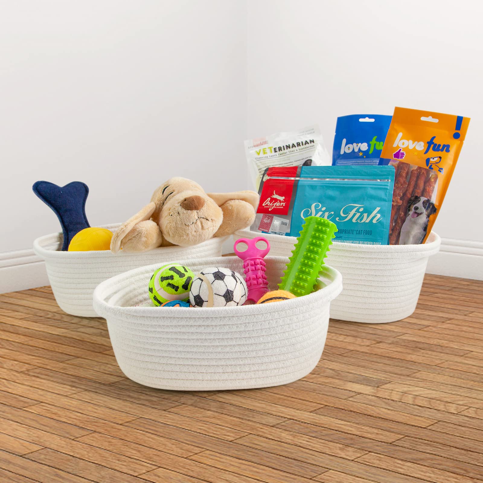 Pro Goleem overlap-friendly design keeps baskets compact when not in use