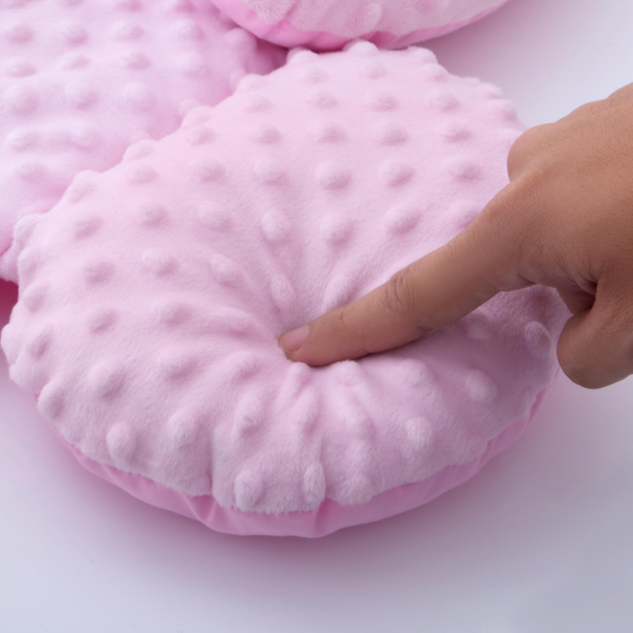 Pro Goleem pink car seat cushion pairs with strap cover.