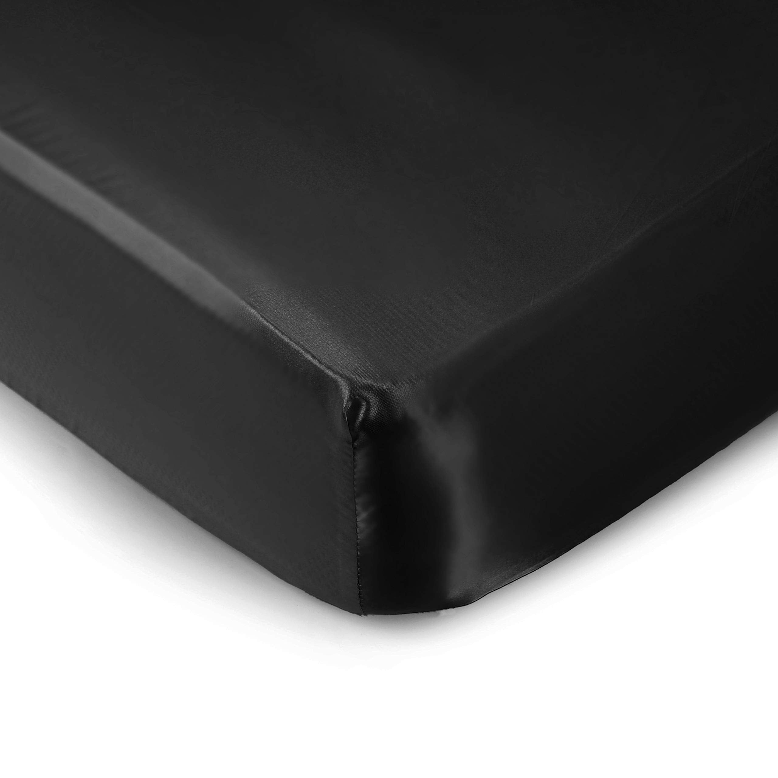Pro Goleem satin-soft crib sheet on mattress with snug elastic fit.