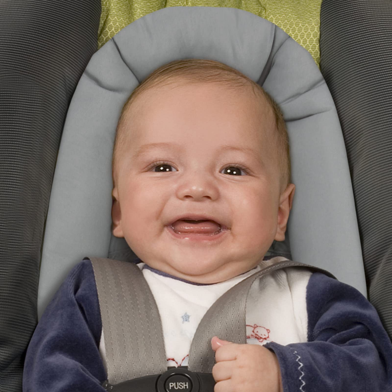 Pro Goleem soft infant insert with padding offers gentle cushioning