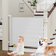 PRObebi retractable gate for stairs, demonstrating easy one-handed use and wide coverage.