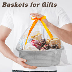 Pro Goleem basket with ribbon for elegant gift presentation.