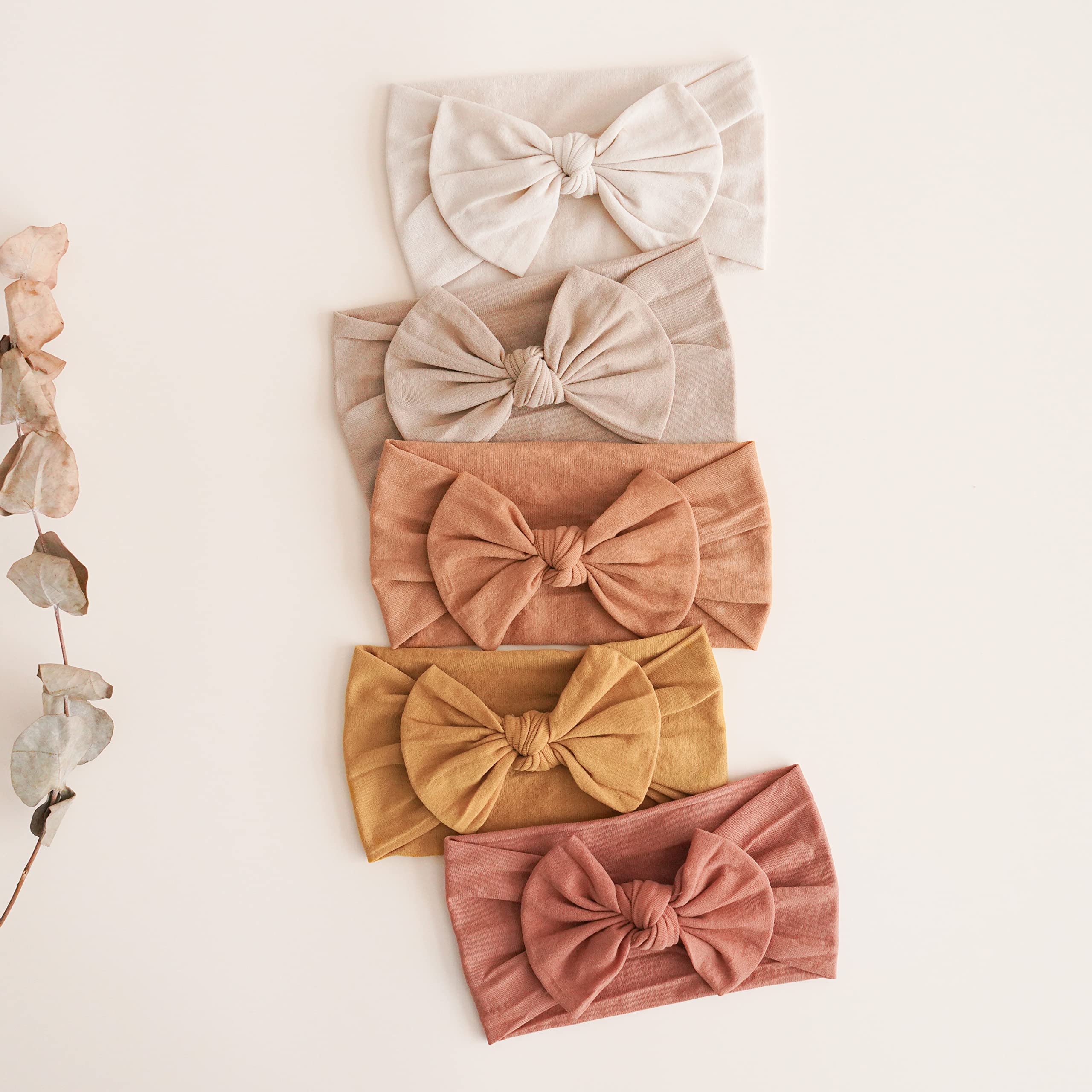 20 colors including clay, white, navy, pink, and gray by Prohouse