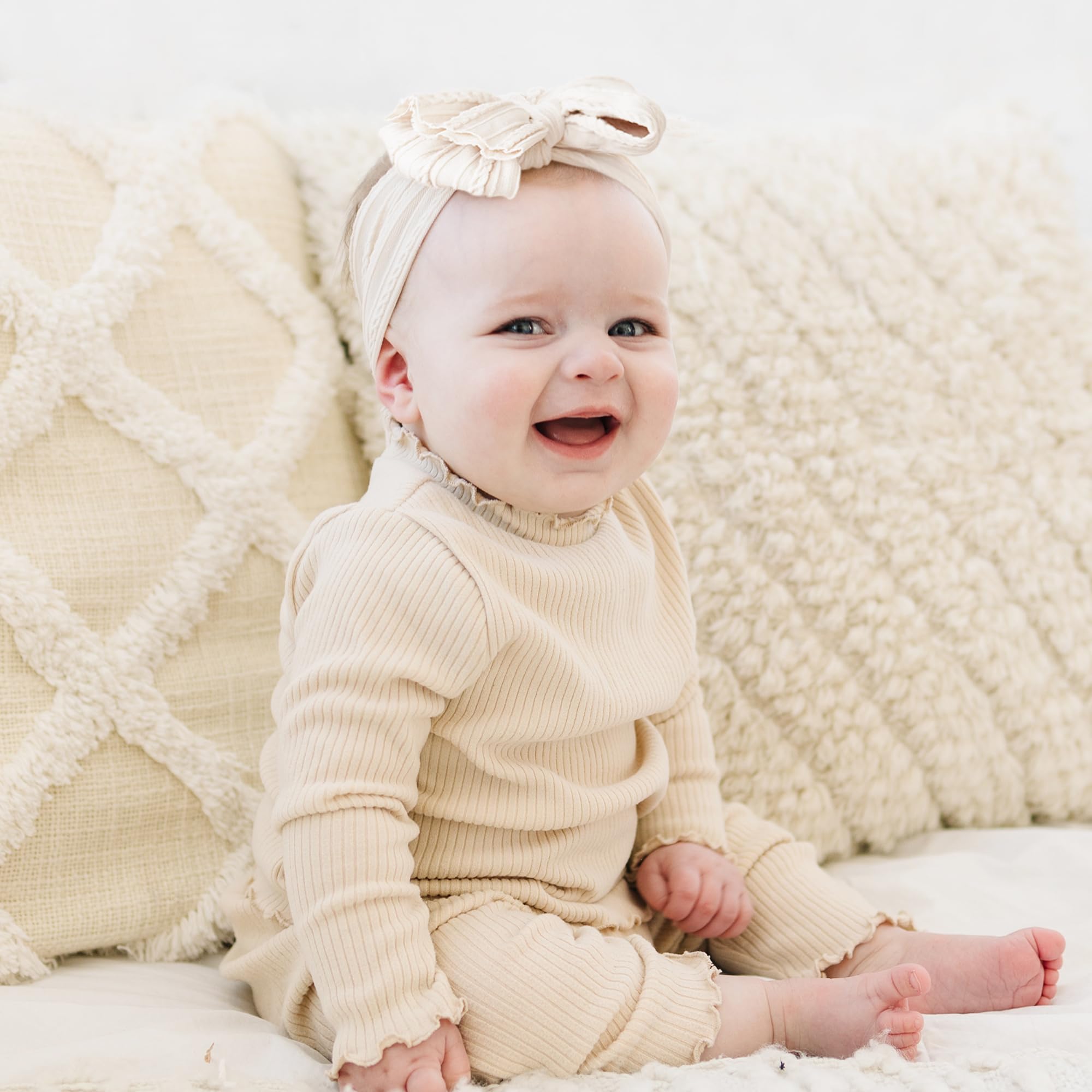 Prohouse newborn to toddler elastic headbands adapt through growth.