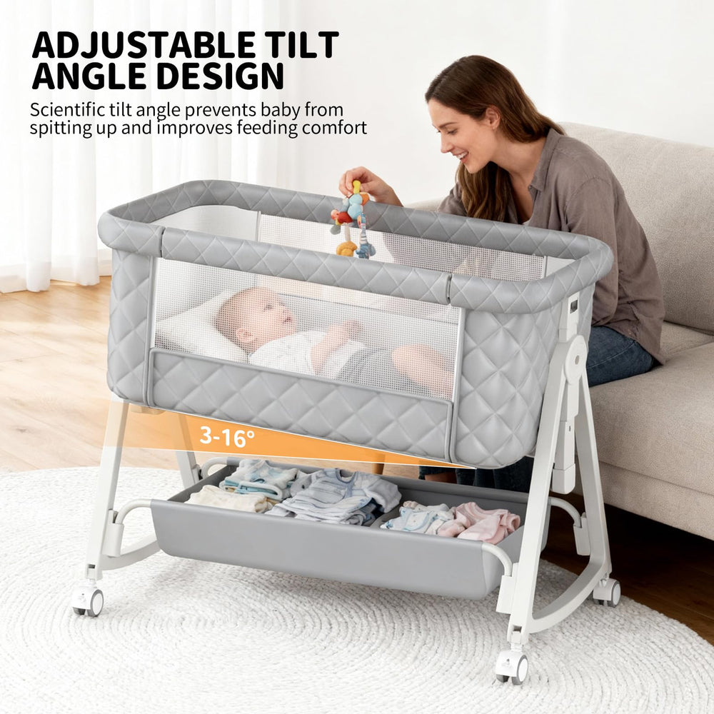 Pudult breathable mesh walls for airflow and baby visibility.