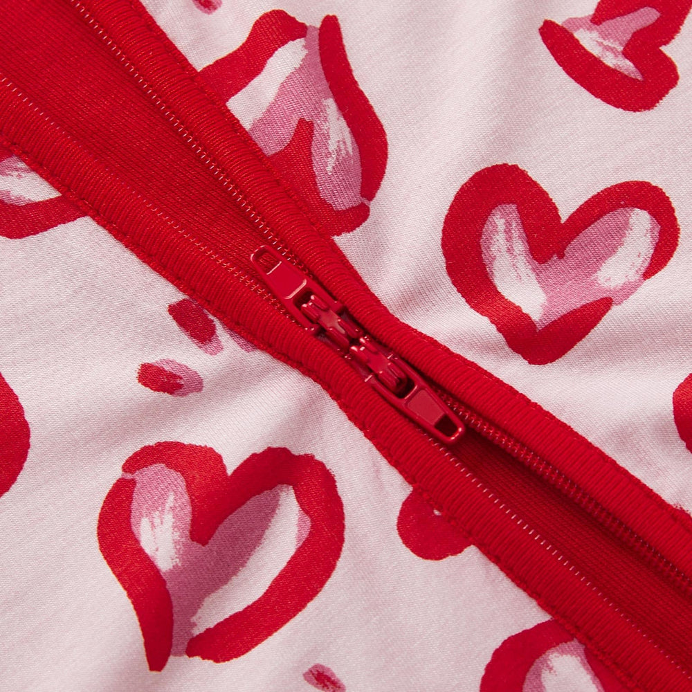Pureborn 2-way zipper enables quick diaper changes during the night.