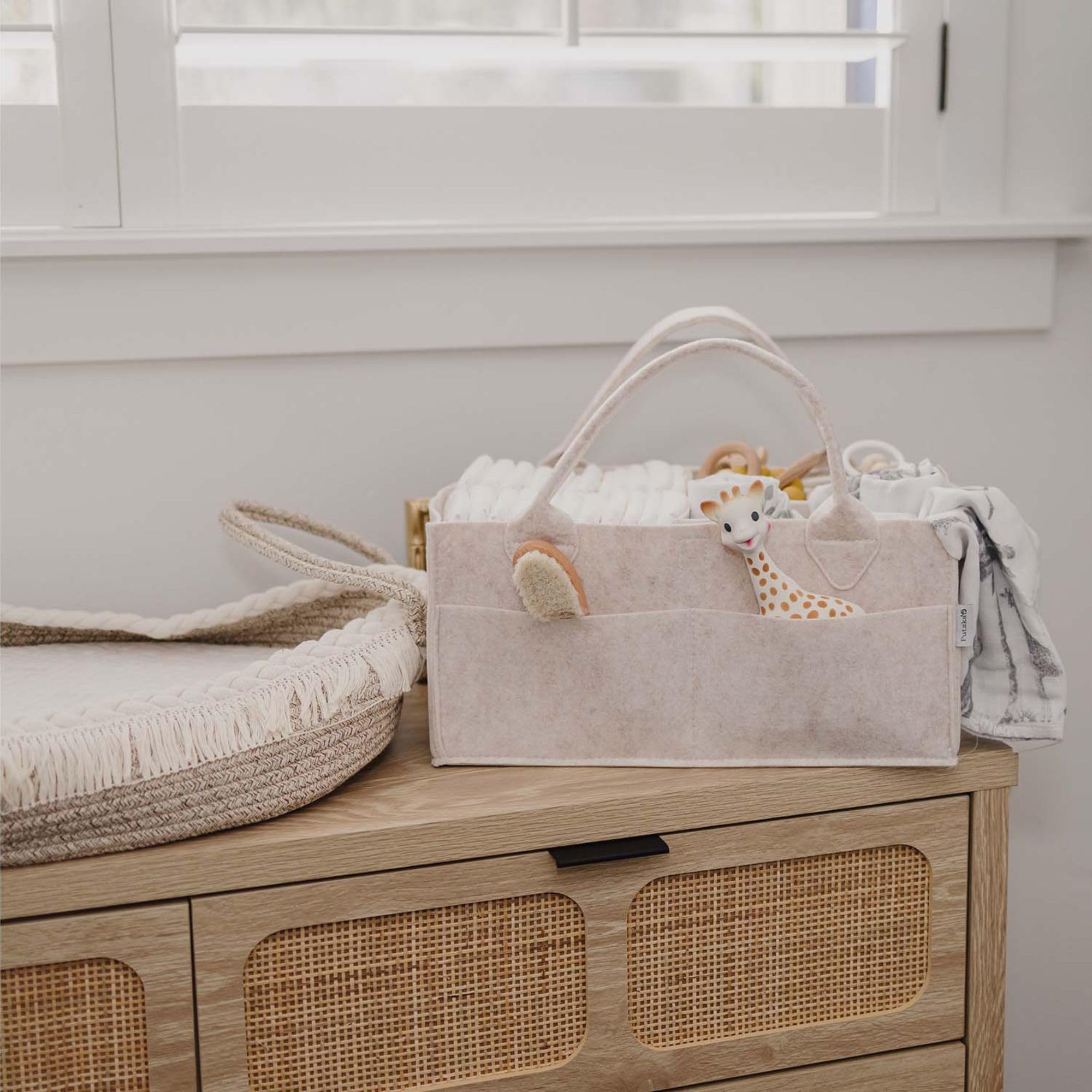 PUTSKA foldable lightweight design for travel and storage