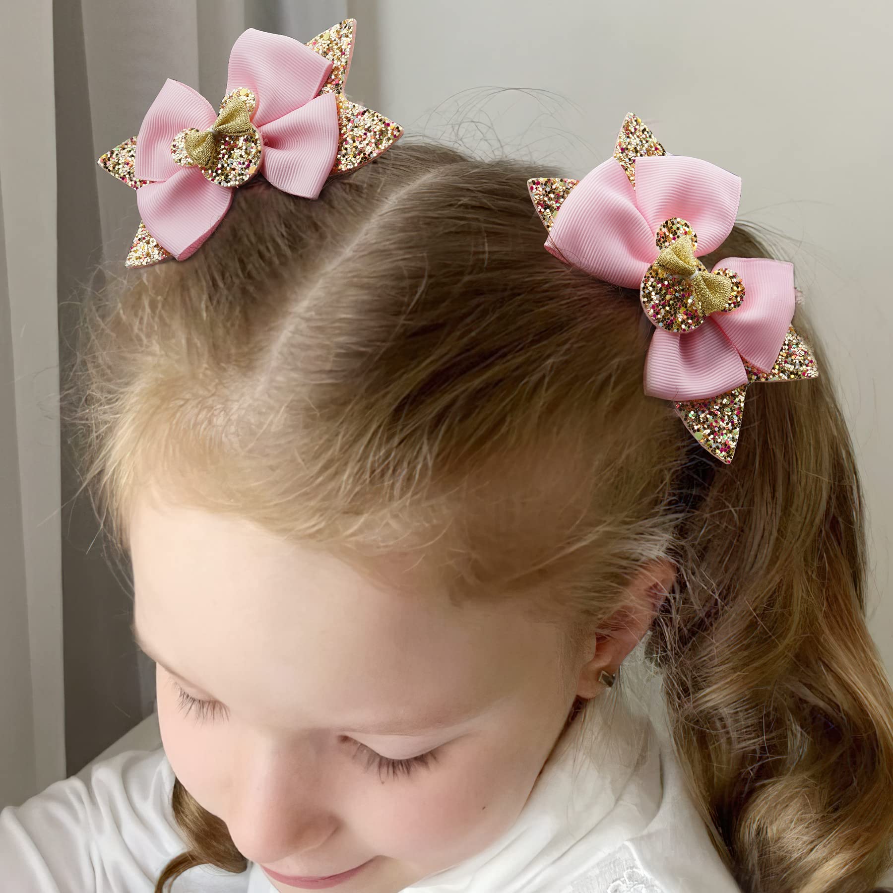 Qearl mouse-themed party decoration accessory for celebrations