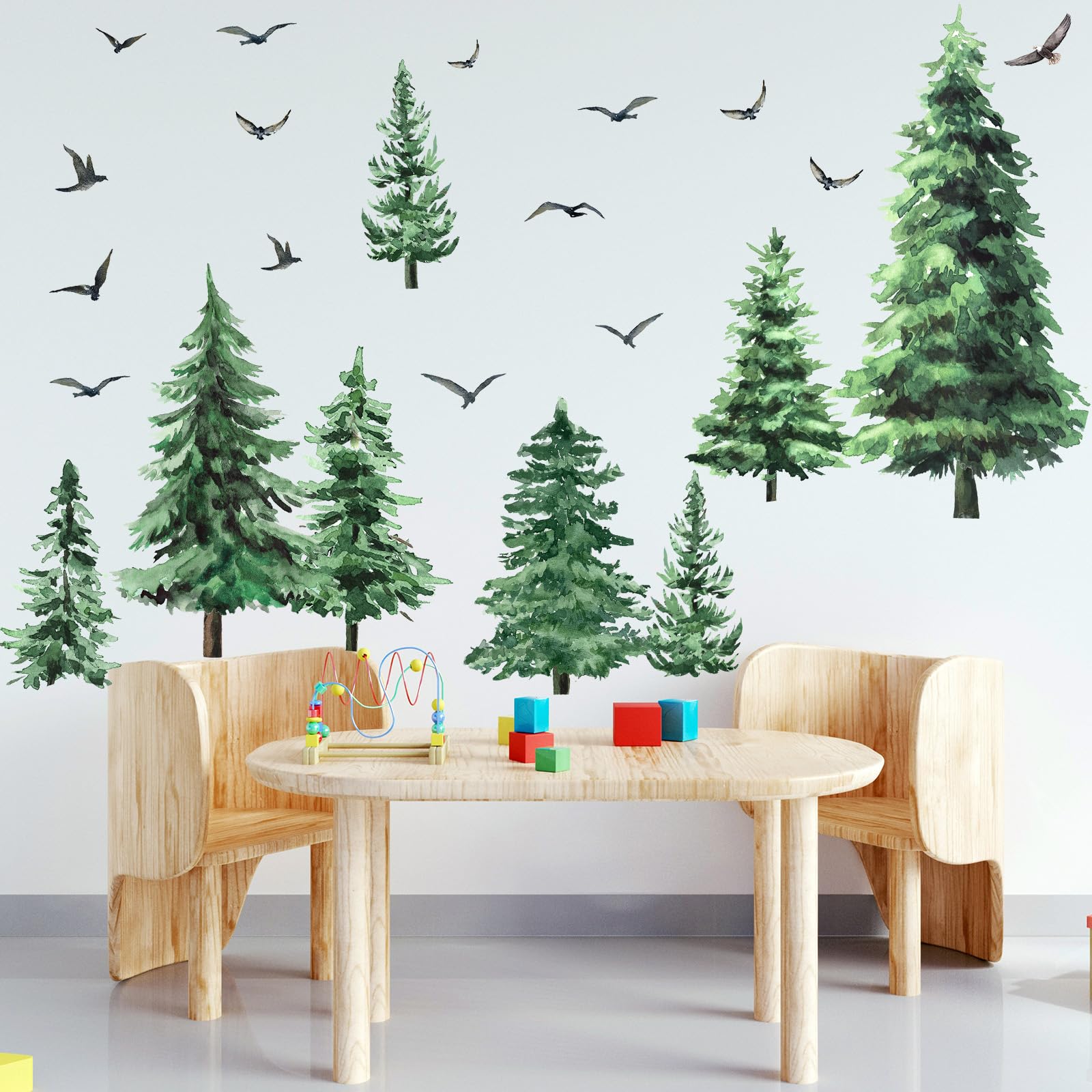 Qilery three-piece set provides a bold focal point on walls.