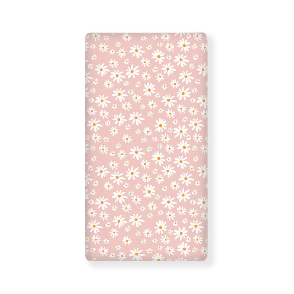 QINBEIDU daisy flowers crib sheet close-up showing soft, breathable surface for baby sleep.