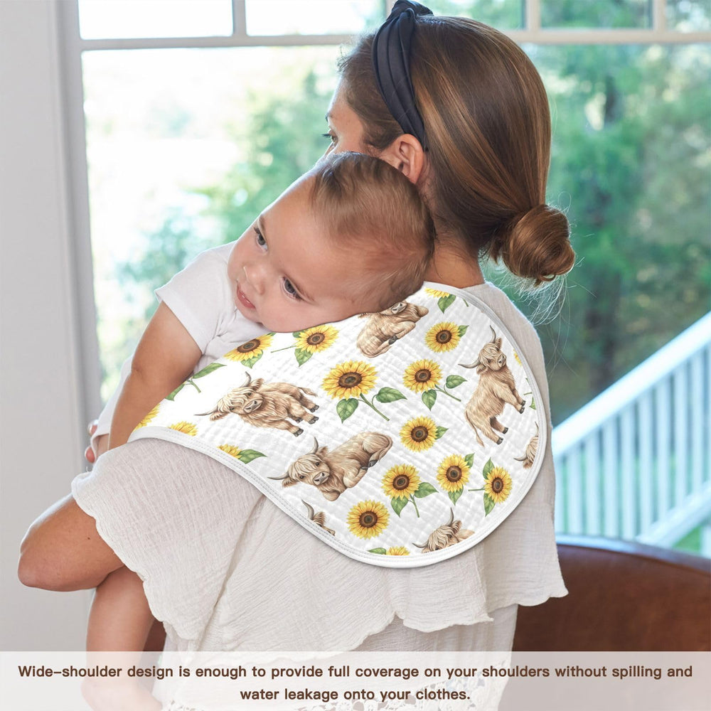Qinllo burp cloths are machine washable for easy care.
