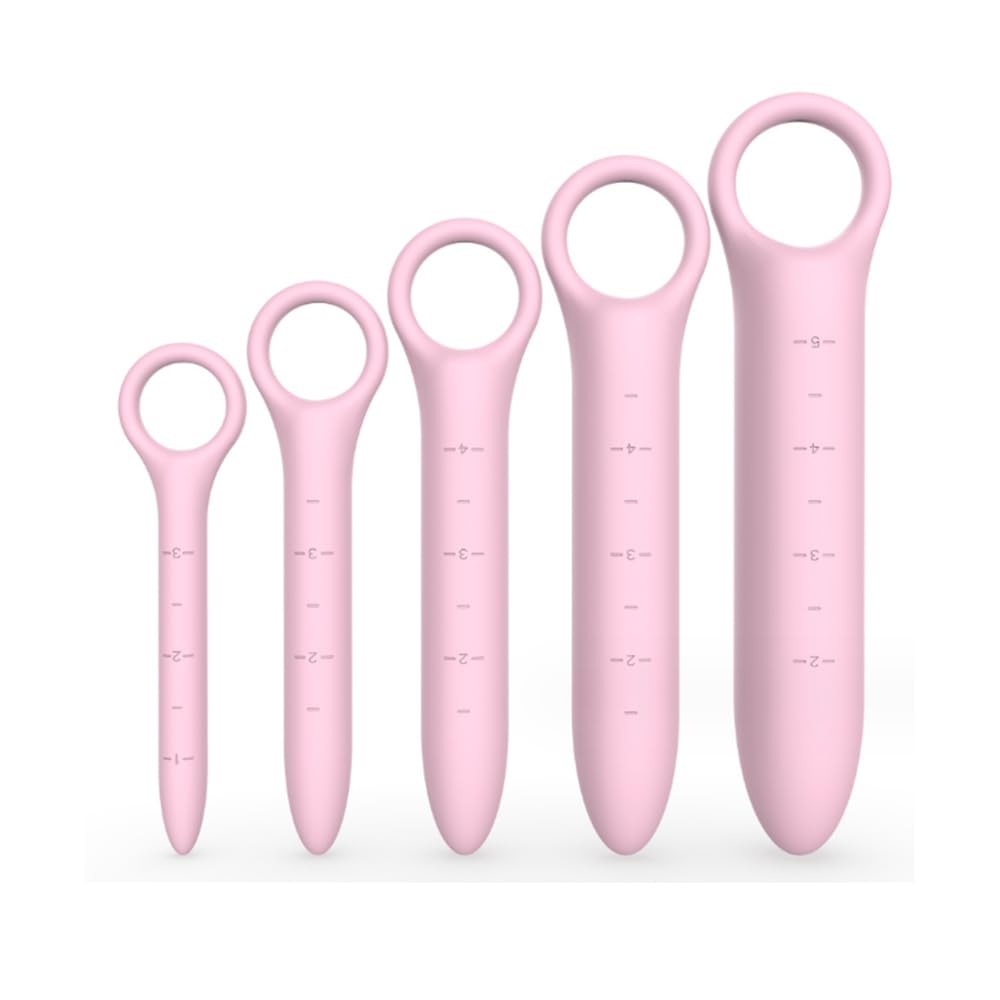 QoQiu easy-clean silicone design simplifies washing after sessions.