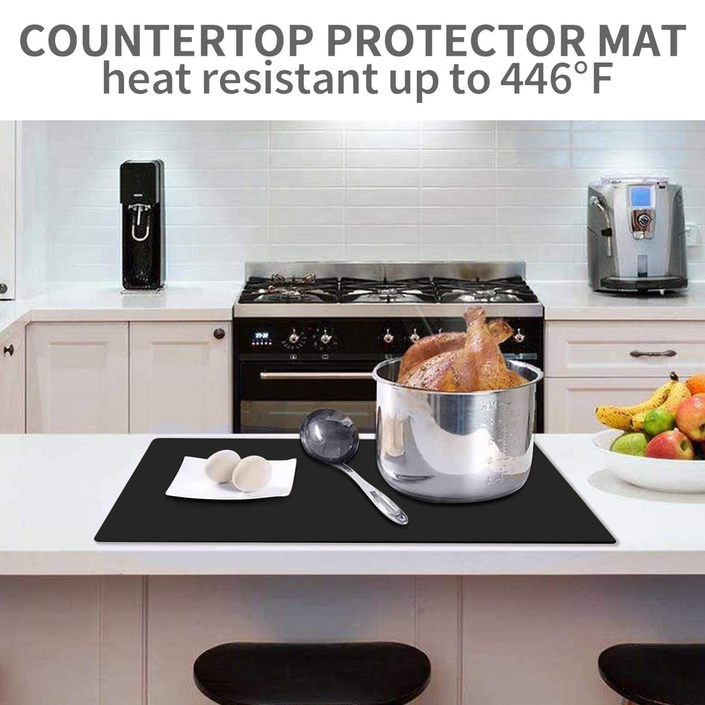 QPIX DIGITAL anti-slip silicone mat keeps baking dough from sliding during prep.