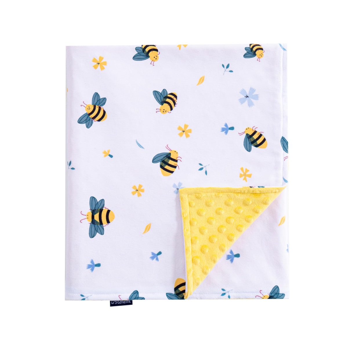 QSTEHEML Bee baby blanket front view shows double-layer warmth for newborns.