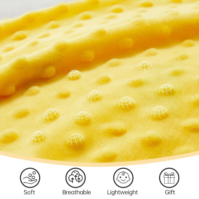 QSTEHEML Bee baby blanket plush backing offers gentle skin comfort.