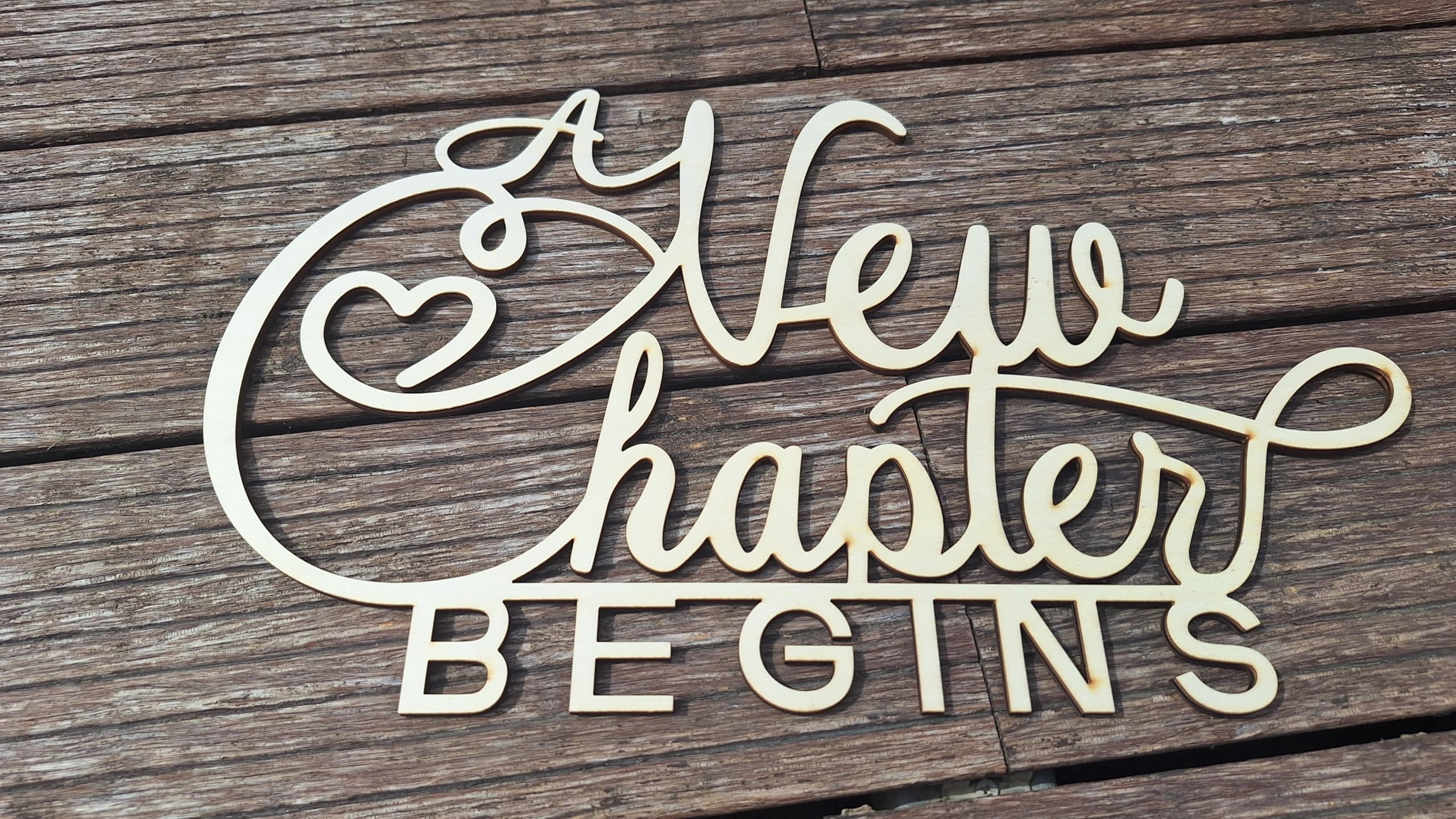 Qualiassu Keepsake for milestones like weddings, engagements, or baby showers