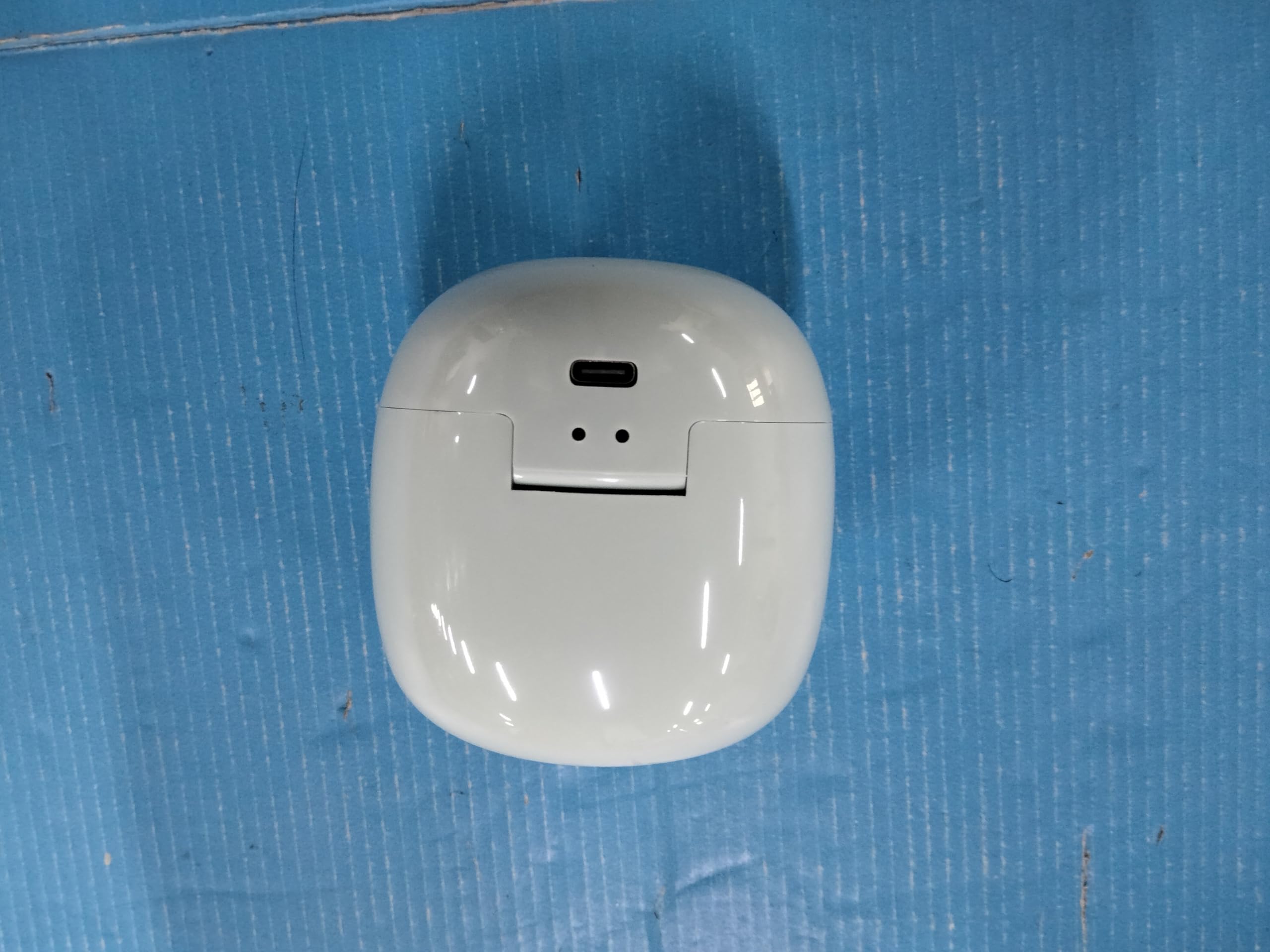 Qualirey patent-pending design emphasizes compact, safe disinfection.