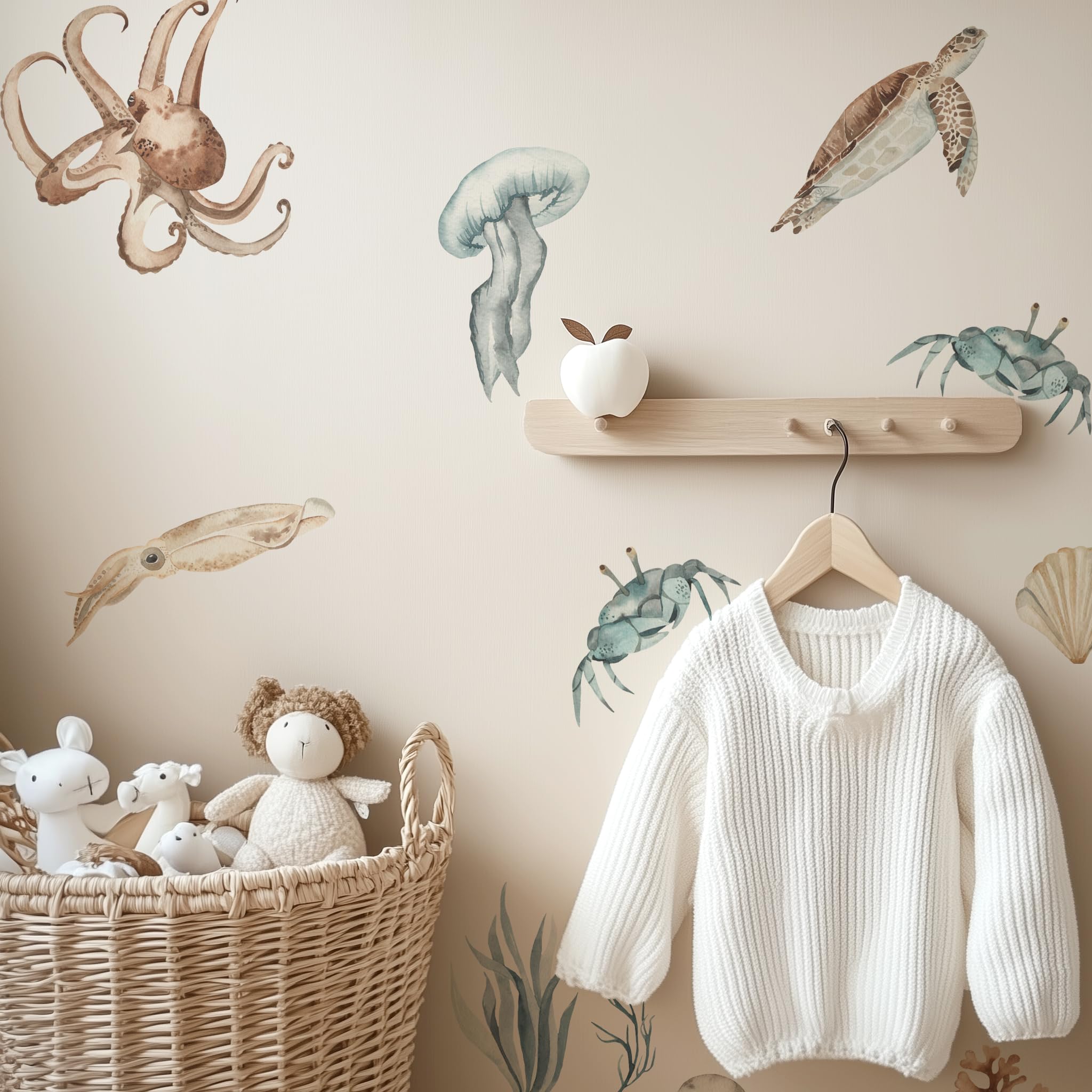 QUCHENG Ocean decals bubbles enhance playful ocean-themed wall art.