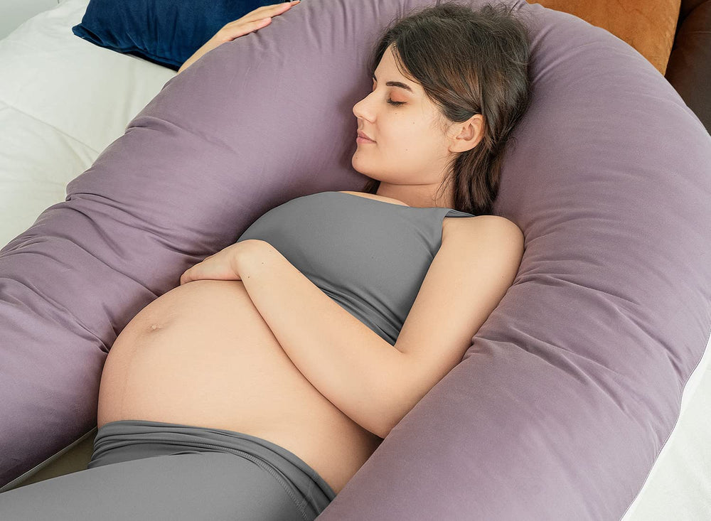 Queen Rose ergonomic U-shaped design contours to the body for support.