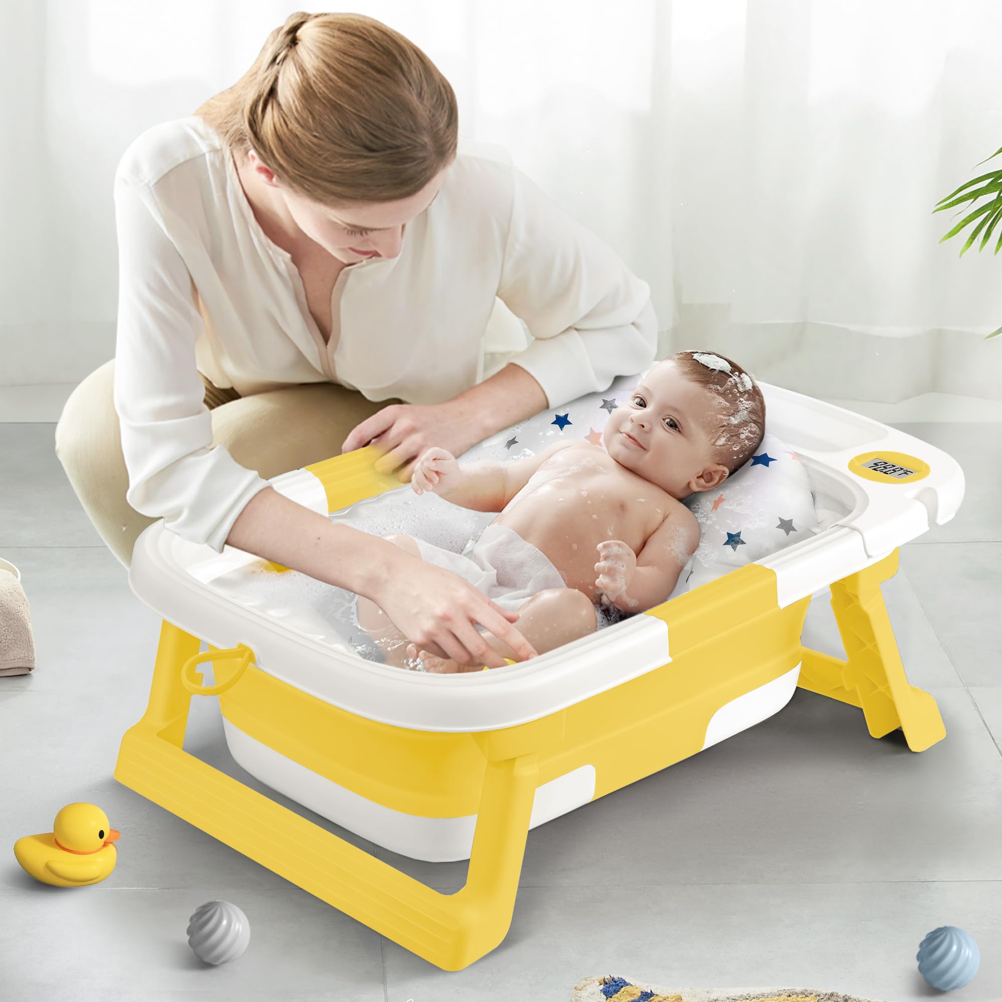 QueenFul portable bath tub for newborn to toddler on the go.