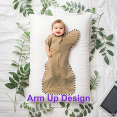 QUENESS BABY arms-up design close-up supports self-soothing and hands-to-mouth