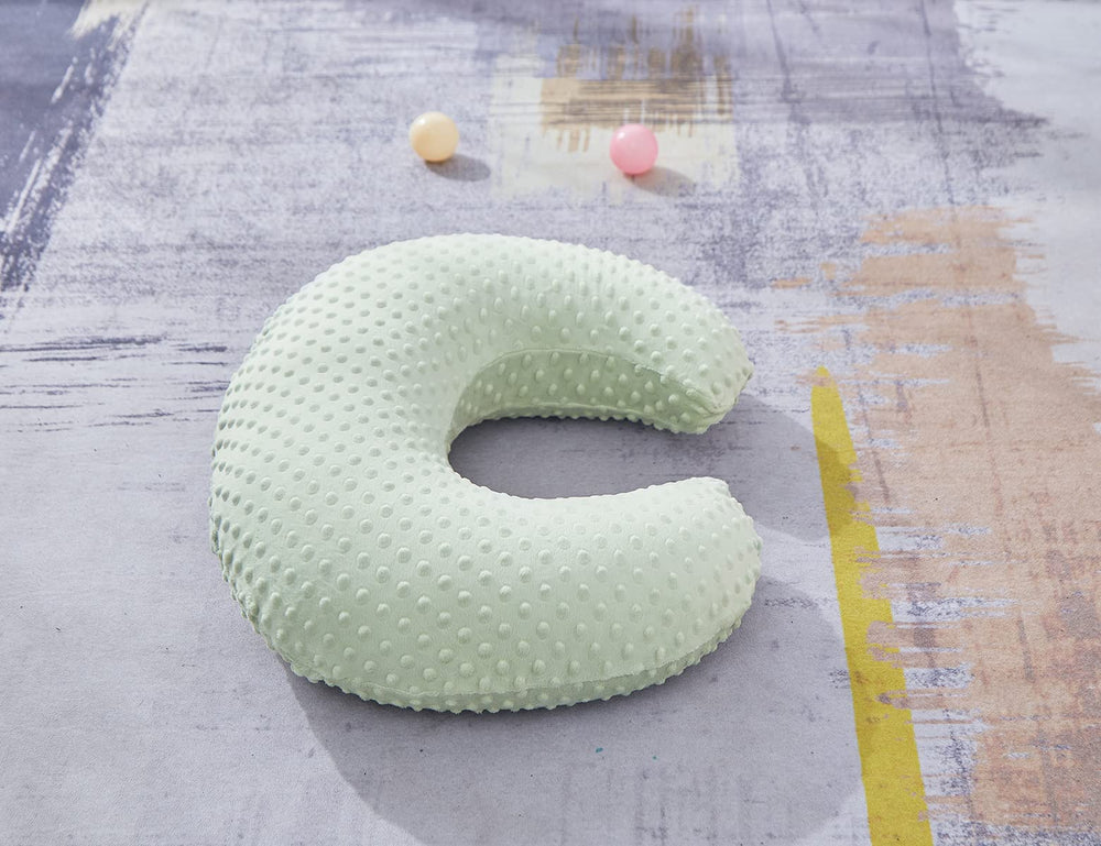 QUENESS BABY slipcover is machine washable for easy care.