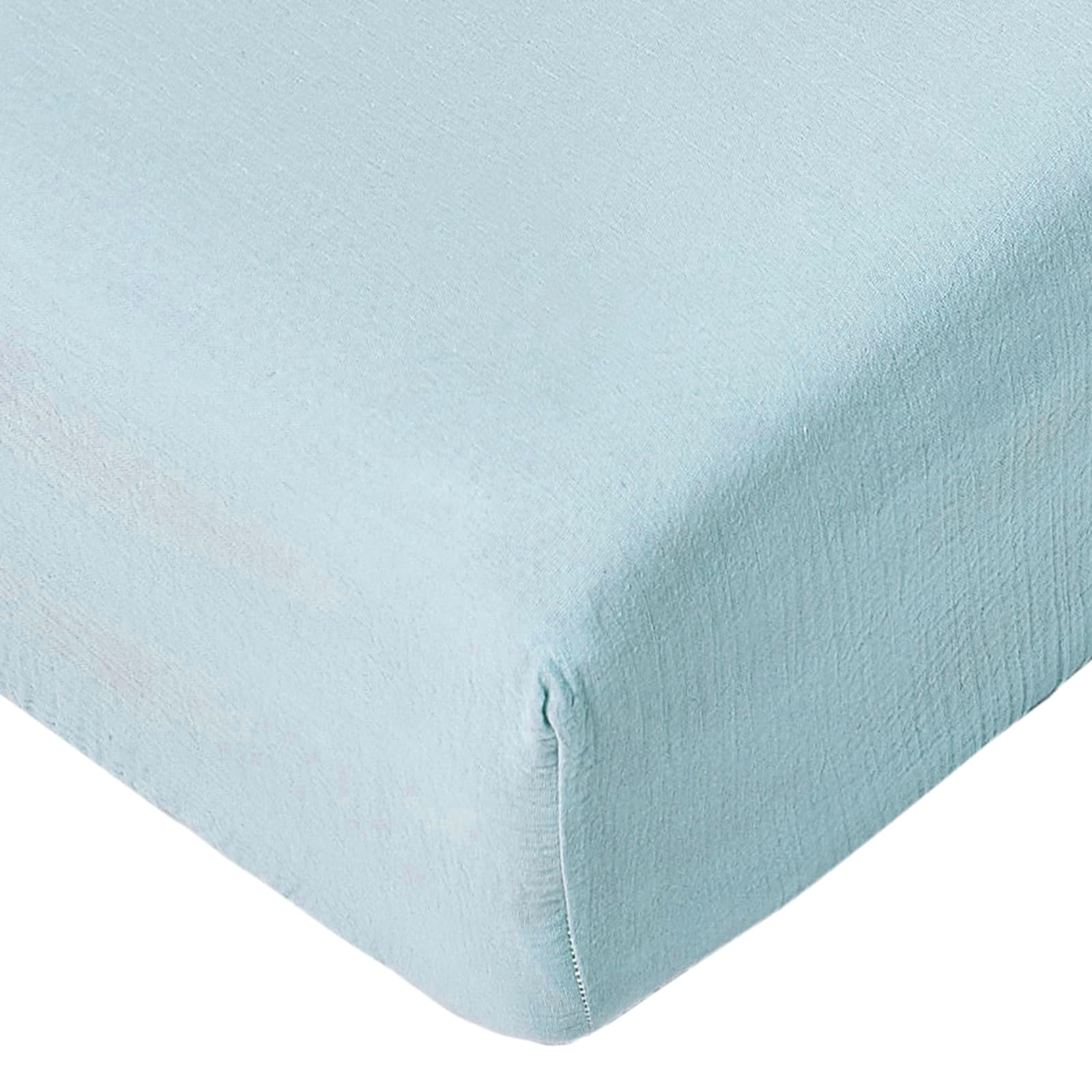 QUENESS muslin crib sheet fitted for standard cribs ensures a cozy, secure sleep surface