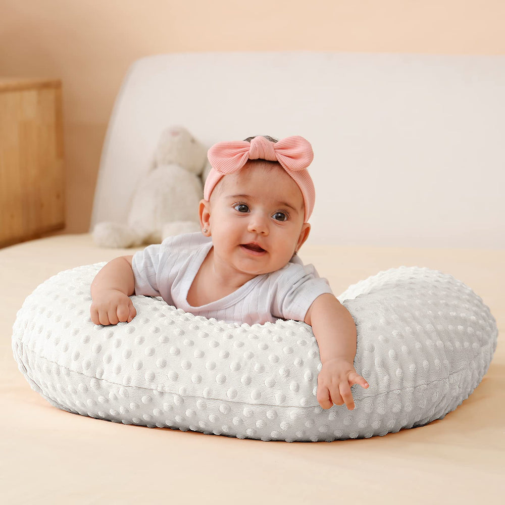 QUENESS nursing pillow baby sitting practice with secure posture