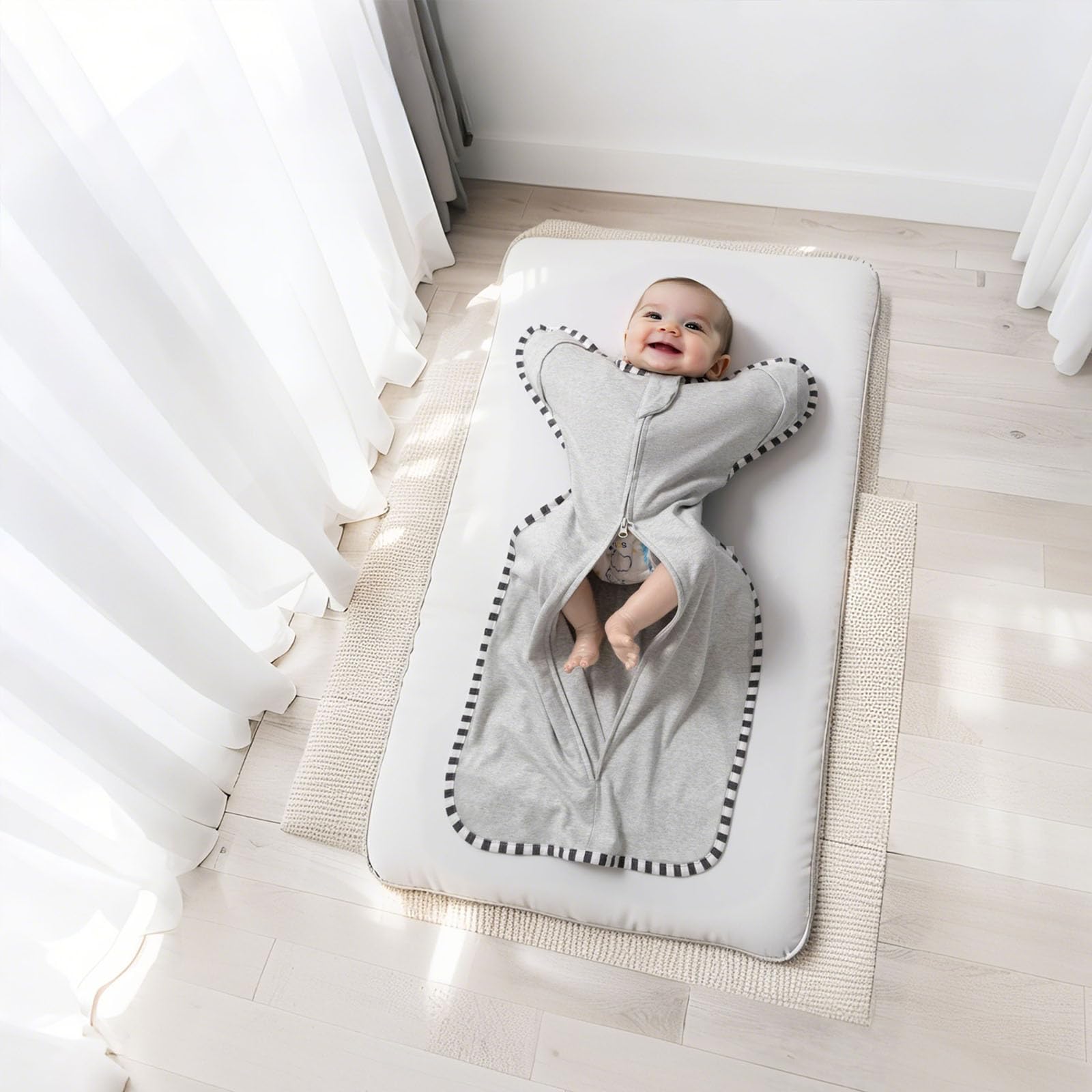 QUENESS Transition Swaddle size M, suitable for 3-6 months babies