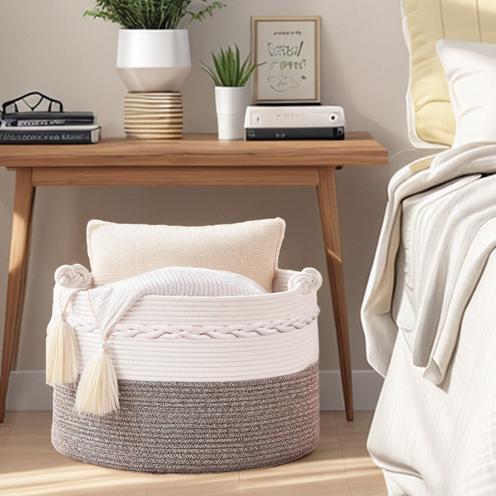 Quincunx beige basket filled with blankets demonstrates ample capacity